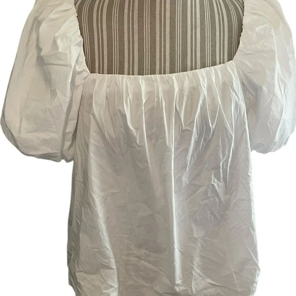 Vince Camuto size large White Puff Sleeve Square Neck Women's Top